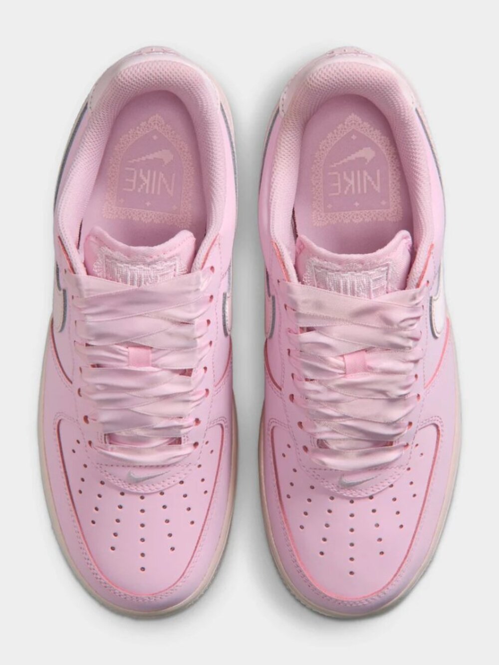 NWT Nike Air Force 1 Coquette Lace Pink with Satin Laces